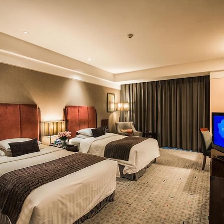 Ruiwan New Century Hotel Tianjin Exterior photo