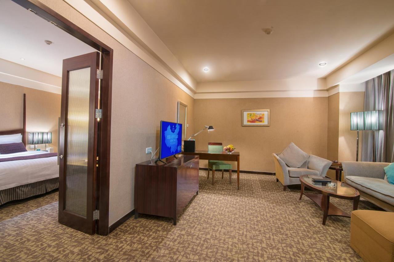 Ruiwan New Century Hotel Tianjin Exterior photo