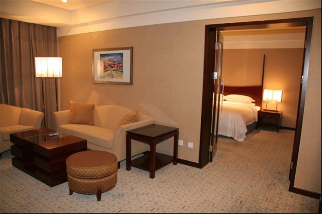 Ruiwan New Century Hotel Tianjin Exterior photo