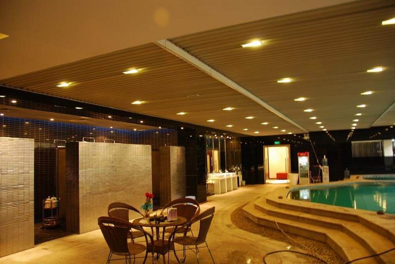 Ruiwan New Century Hotel Tianjin Exterior photo