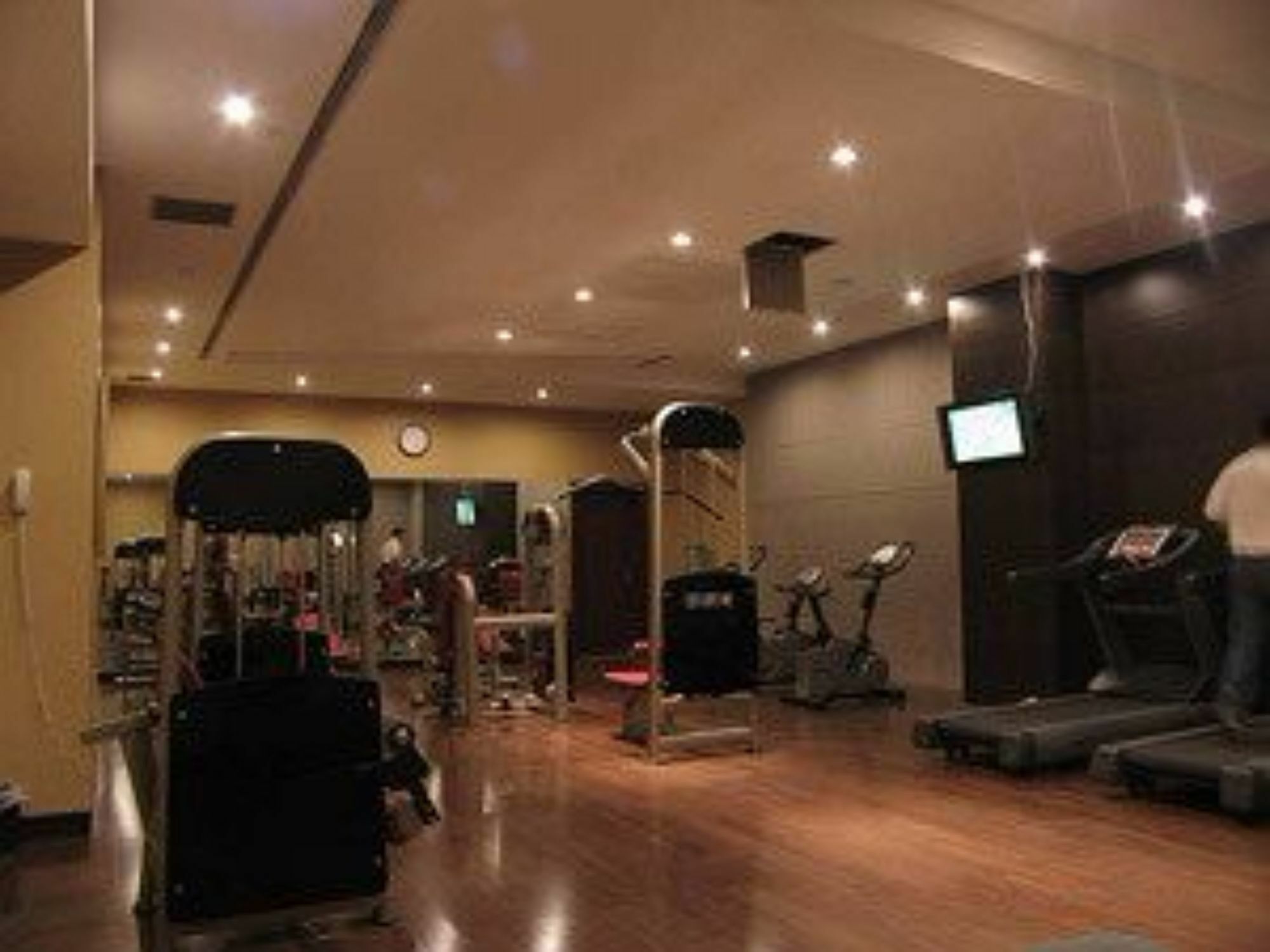 Ruiwan New Century Hotel Tianjin Exterior photo